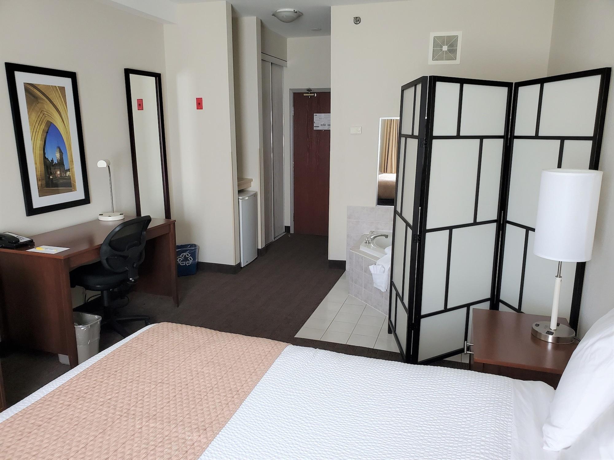 Days Inn By Wyndham Ottawa Airport Εξωτερικό φωτογραφία